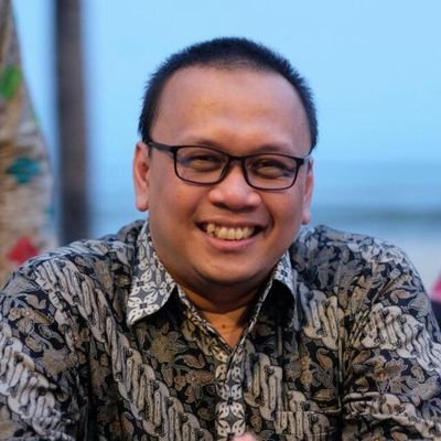 Photo of Ketua Dewan Pakar Pusat PUI Dr. KH. Irfan Syauqi Beik Masuk Top 100 Ilmuwan Indonesia
