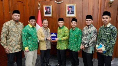 Photo of Perkuat Diplomasi dengan Dunia Islam, PUI Dukung Langkah Strategis Wamenlu Anis Matta