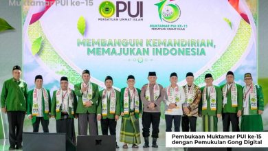 Photo of Menko Pangan Zulkifli Hasan Apresiasi Peran Kapolri dalam Menjaga Harga Gabah dan Ketahanan Pangan